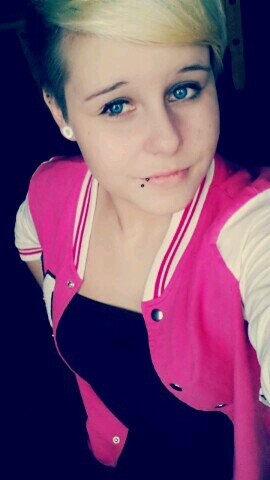 FOLLOW ME ON INSTAGRAM @its_tscha