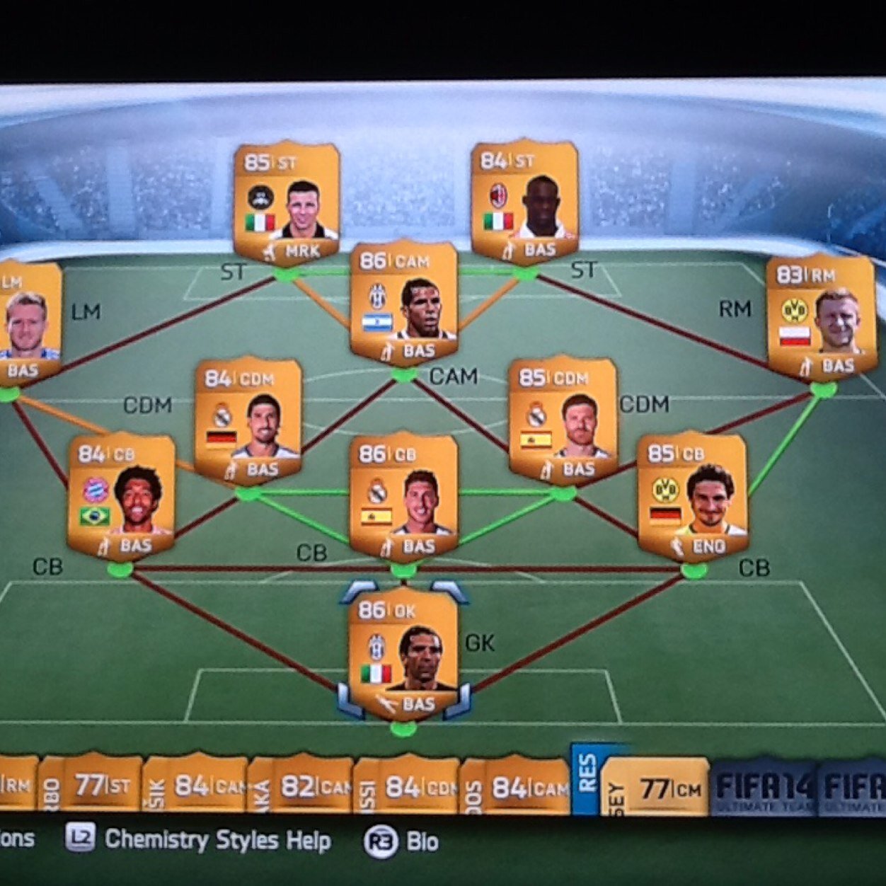 FIFA Wagers anyone? If yes just message me,dont worry i promise i will not scam anyone.