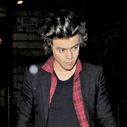 hazzard1986's profile picture. Follow the beautiful & lovely @sarsuz - she is a friend of Harry Styles and a complete sweetheart! If you retweet her tweets, maybe she will notice you more x