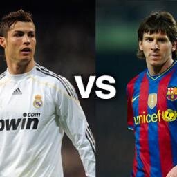 Spelers battles van spelers over heel de wereld, stuur zelf ook je spelers in en wij tweeten ze! RT vs FAVO