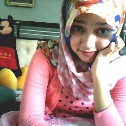 ElsyaDesliana's profile picture. I'm just a simple person and I am grateful