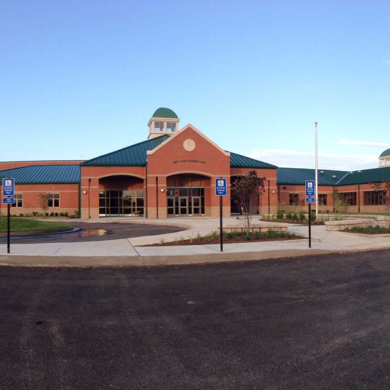 Jessamine County's newest elementary school! We are so excited to be starting our very own history as a school!