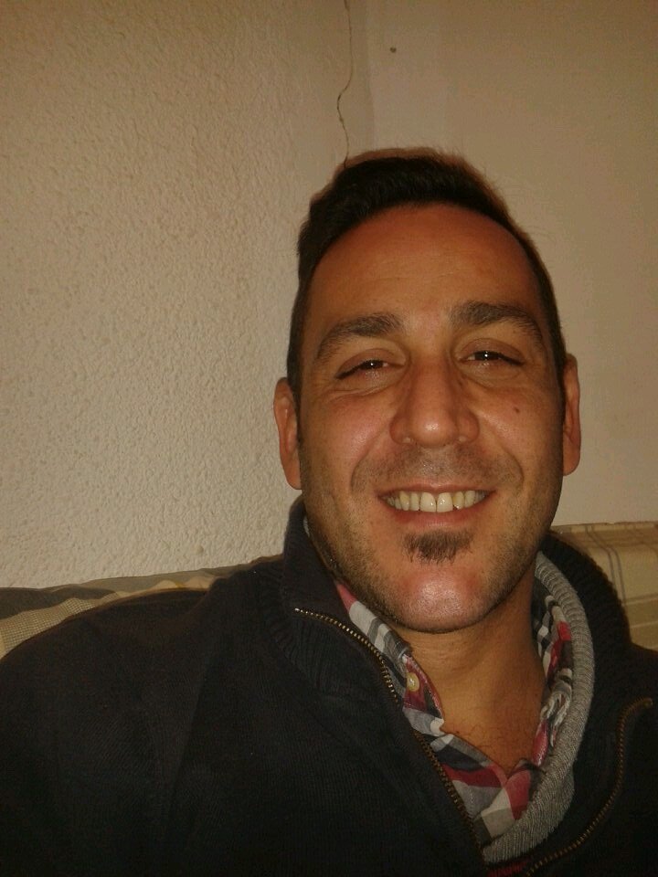 GuedeRtg's profile picture. vive la vida no saldras vivo de ella