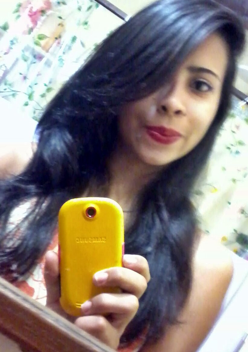 LinaAliine's profile picture. Vivo minha vida no meu modo de viver louca e feliz sempre.... Quem nao gosta come menos :D