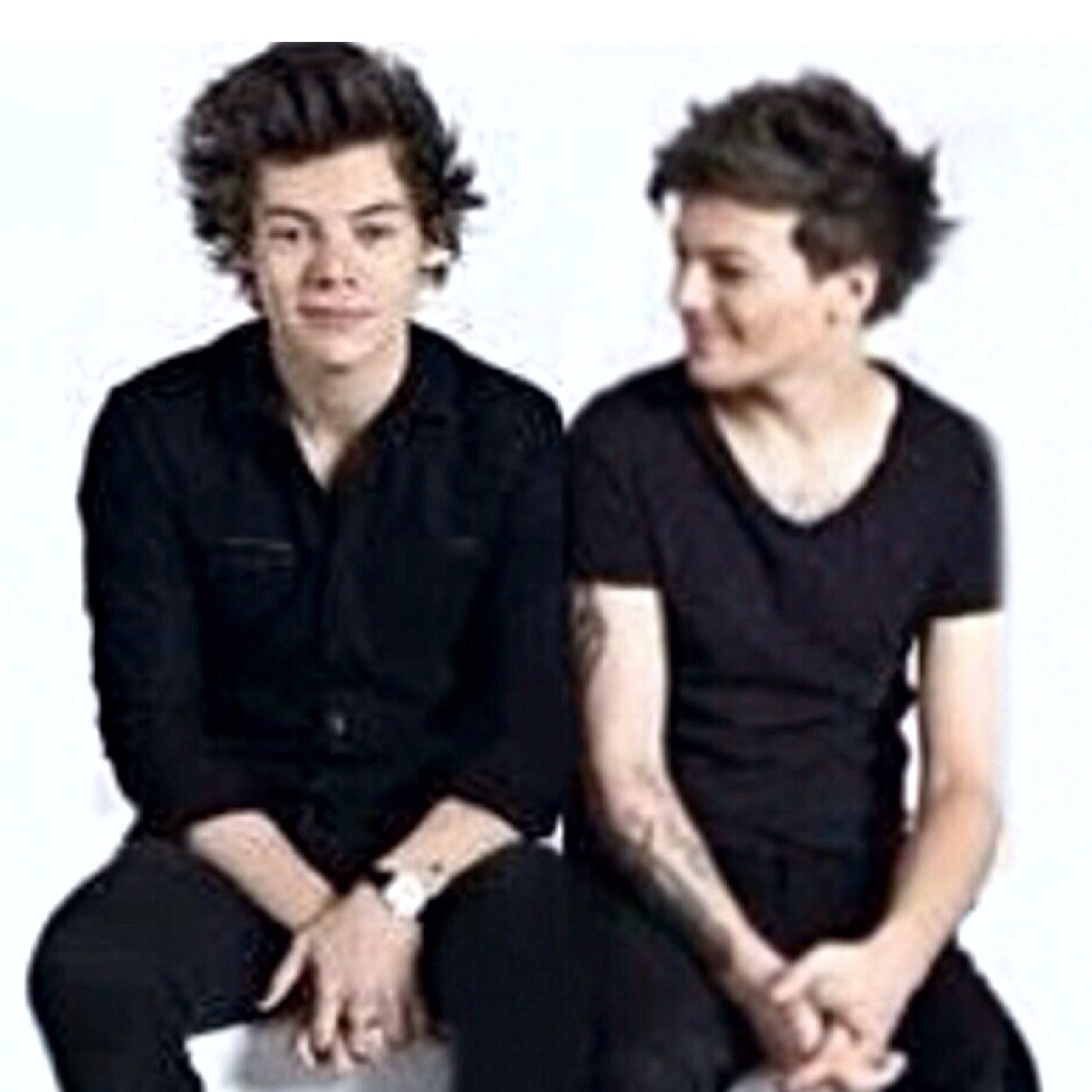 you just got a free follow! now do you think you could do me a favor and follow @larrygifsforu ? and if you want, also @jollystylinson ? thanks!