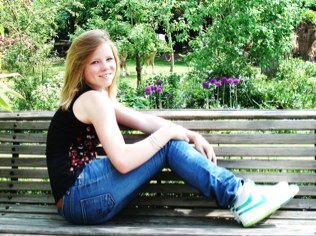 JHD19982011's profile picture. huil niet omdat het voorbij is, maar lach omdat het zo mooi was.&hearts;