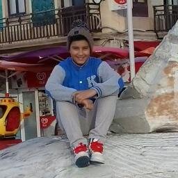 Oi, a mariana é fofa o esteves tambem a mfalda tambem e é só gente fofa :3