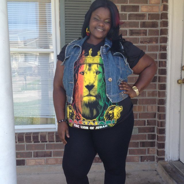 blowing ooo's and kisses Tony my soulja Family first Loyalty Second Beauty is in the eyes of the beholder