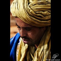 قلوب الناس ليست الجنه! فلاتتعب نسك من اجل البقاء فيها.      أعشق الهلال