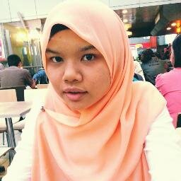 AdelineAzizi's profile picture. 