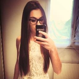 ImeenSoy's profile picture. La route tourne et quand ca sera a ton tour de souffrir tu comprendras ce que j'ai vécu...