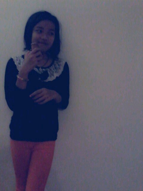 sayang dea , nak jumpa dea , hamba dea , cinta dea . sape lagy ? allah lah :)