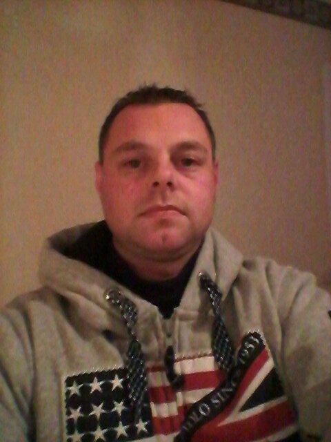 aurmatsacha76's profile picture. 