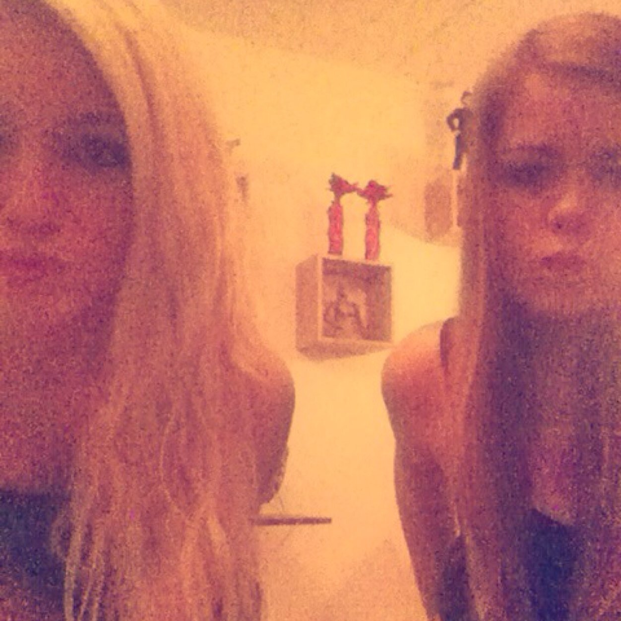 ♡ ~Loveyouu my Bitch x loo ♡ sissiee houvanjou xx @X_Roompje