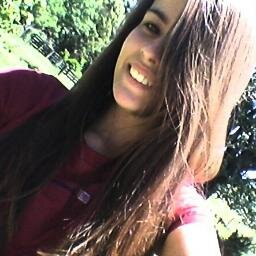 São as atitudes e não as circunstâncias que determinam o valor de cada um. O que você diz, com todo respeito, é apenas o que você diz. ~bob marley~