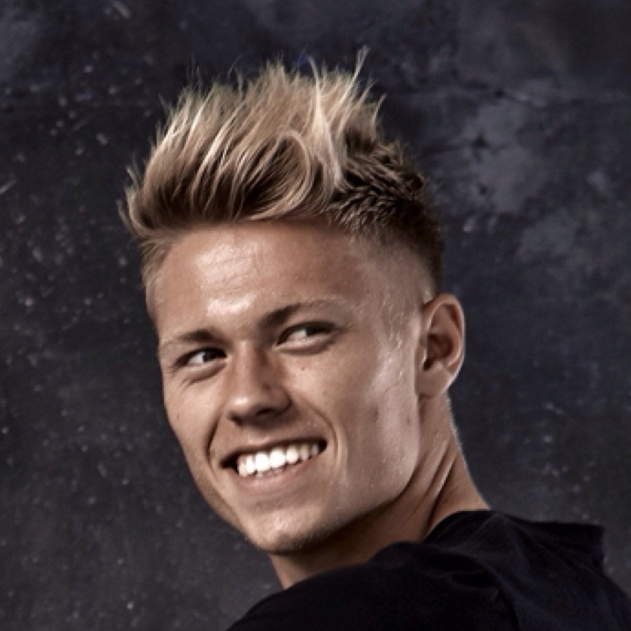 Fischer Viktor peoplecheck.de