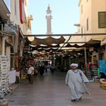 عزوووووز العنزي أ أ أ  6 ربـــــع  12 بريمي احب النص والضحك والهستر والهجوله والدورا بالشوارع