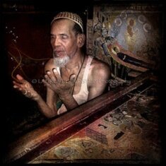 لٱ ٱريڈ شي ;ن حيآت سۆى ٱن ٱگۆن ذگرى جميلہ.! ي حيآھ گل ٱنسآن تشرفت بمعرفتهہ♥...