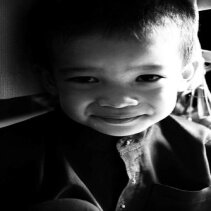 انالست اافضل من غيري وكنني امتلك قناعهقويه تجعلني أرفض مقارنه نفسي باحد :-)فدتني