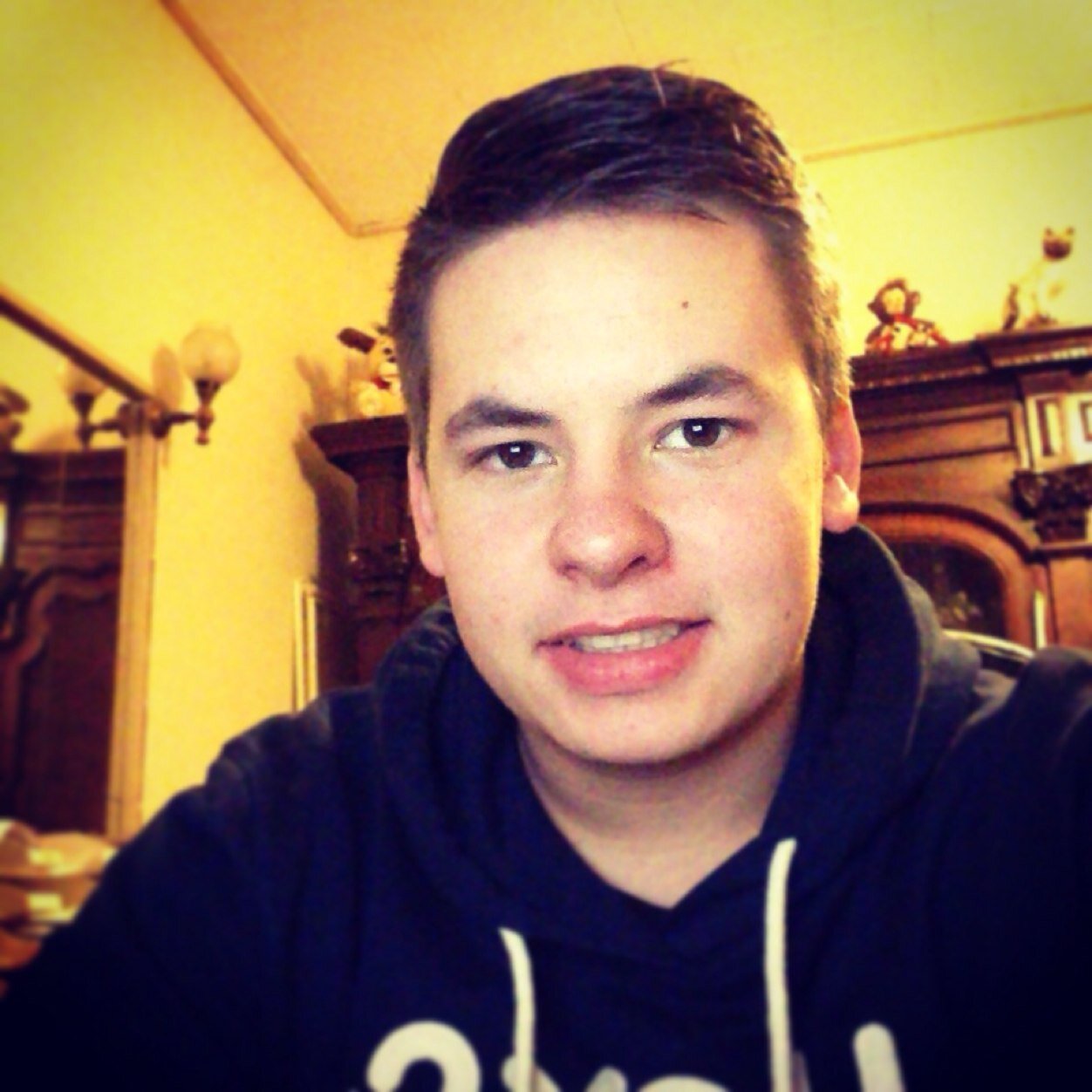 Instagram: jjusstinn
