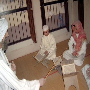 ‏للعلم فقط اا رجال و لست بفتاة الاضافةللبنات