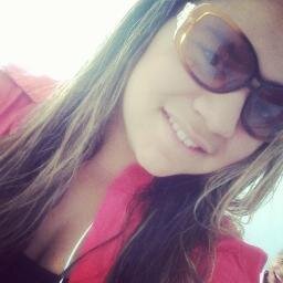 '' de todos os sorrisos pra mim o seu é o melhor °° ''