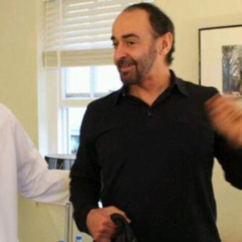 أآ إرتوينا بالهوى لين نشرق  وإلاتقاسمنآ الضمآ بالتأوي  بالتساوي