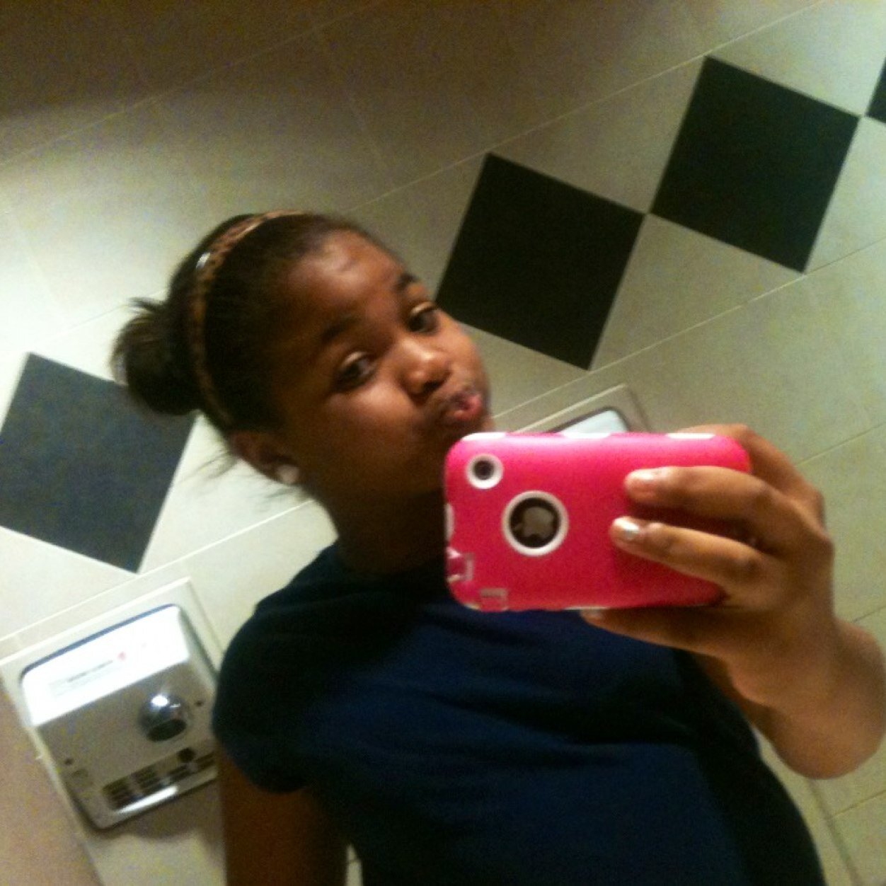 I'm beautiful my own way❤ Don't judge me!3 Baby you myy Lovee!!!! I'm swaggalicious everydayyyy!!!!follow me i will follow you back!!!! Follow me foreall!!!!