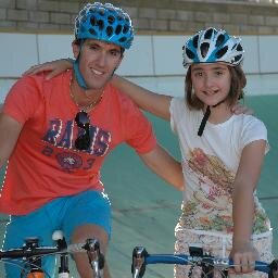 Dir. Deportivo Niv. I. Entrenador de la escuela de ciclismo Saneamientos Avila. Ex-ciclista y copiloto de rallies.