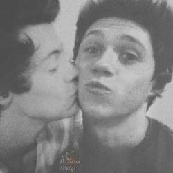 ♡saved for @strawnarryIatte♡