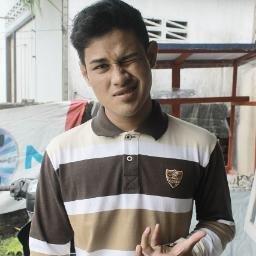 No Bacot *\( - ˆ⌣ˆ - )/*
org lain bersandiwara gue apa ada nya