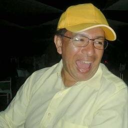 Amigo, hermano Scout, Padre, Esposo, soñador e Idealista.