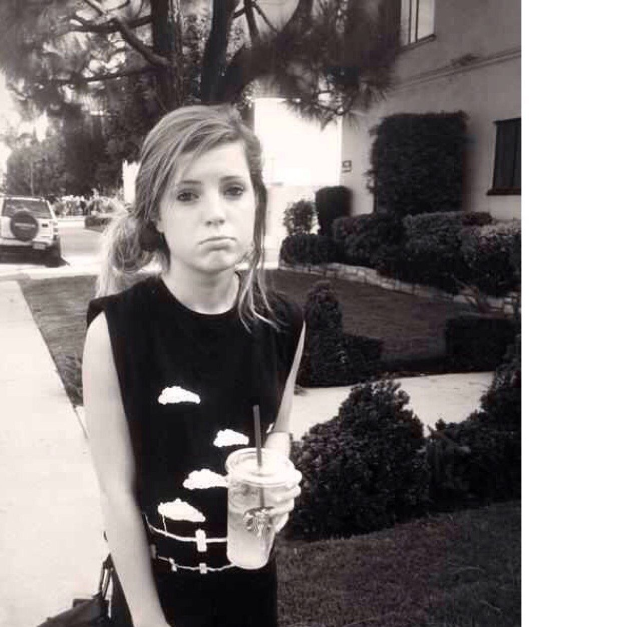 slccpingbcauty's profile picture. 1/4 of echosmith