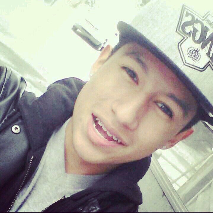 Martin De Los Santos | junior | 17  Years Young | single| Mexican | San Diego, California | Follow Me ^.^ |