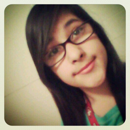 follow me and ill follow back
facebook; anissa romero
snapchat;anissaromero13
im a 49ers fan San Francisco 
#49ers 
Taken 12-13-13