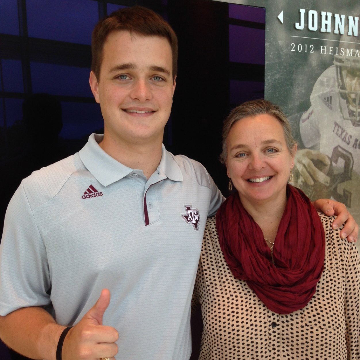 Cindybeth22's profile picture. 