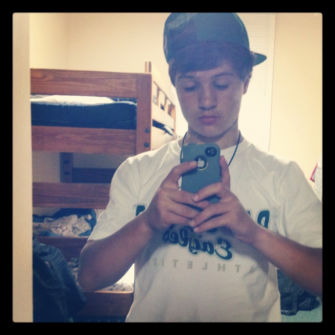 Follow my real account !@hunterstanley13 @hunterstanley13 FOR A SHOUTOUT!