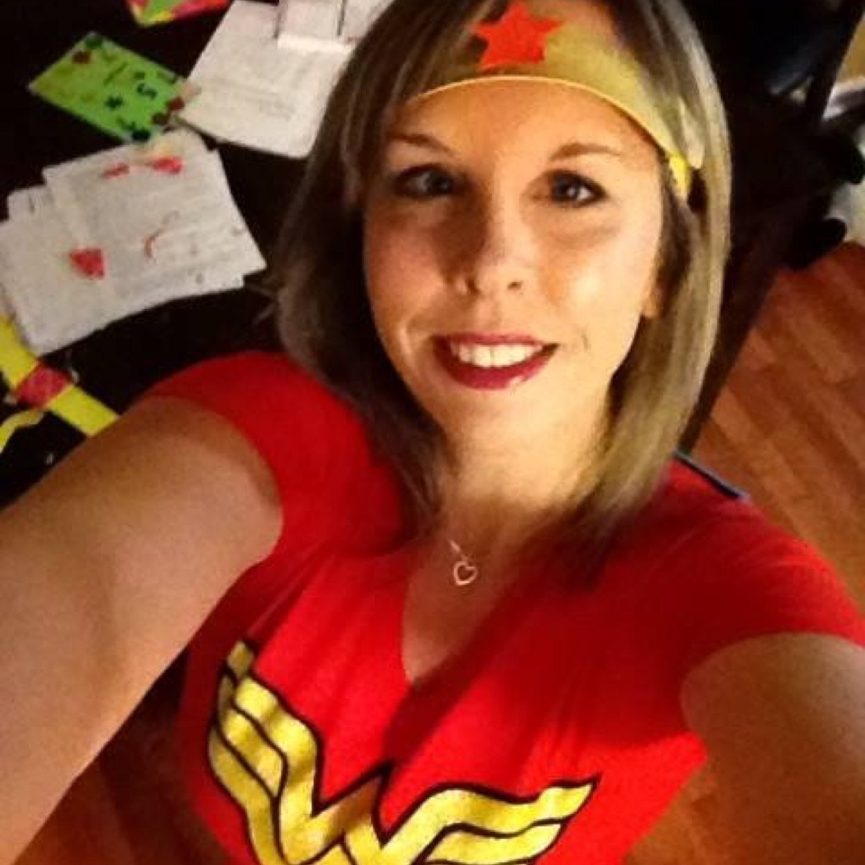 PrattyPete's profile picture. I am a supermom, sorta ;) and Claire from HR in real life https://t.co/yKUAzaeJGT @youtube