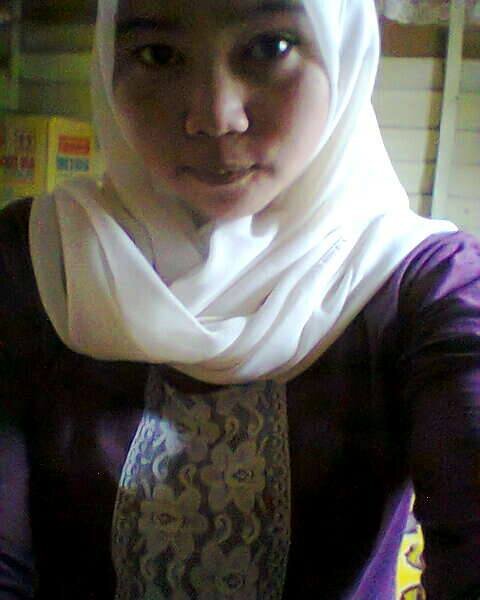 nama:rusminawati |
ttl   :rantau, 20 mei 1998 | 
sekolah: MAN 1 rantau| || fb : miena baweell | hobby ; oNline ||♥hadri