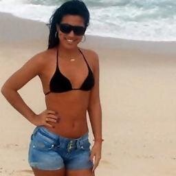 Se sua estrela não brilha , não impeça a minha de brilhar , 3bjs;*