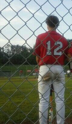 avi is me, just a guy playing ball in va. trying to make it big. #rhtf #12 add me on snapchat @ vaballplayer12