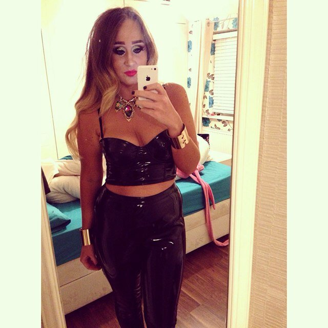 Zoë Noonan (ZoeNoonan) Twitter