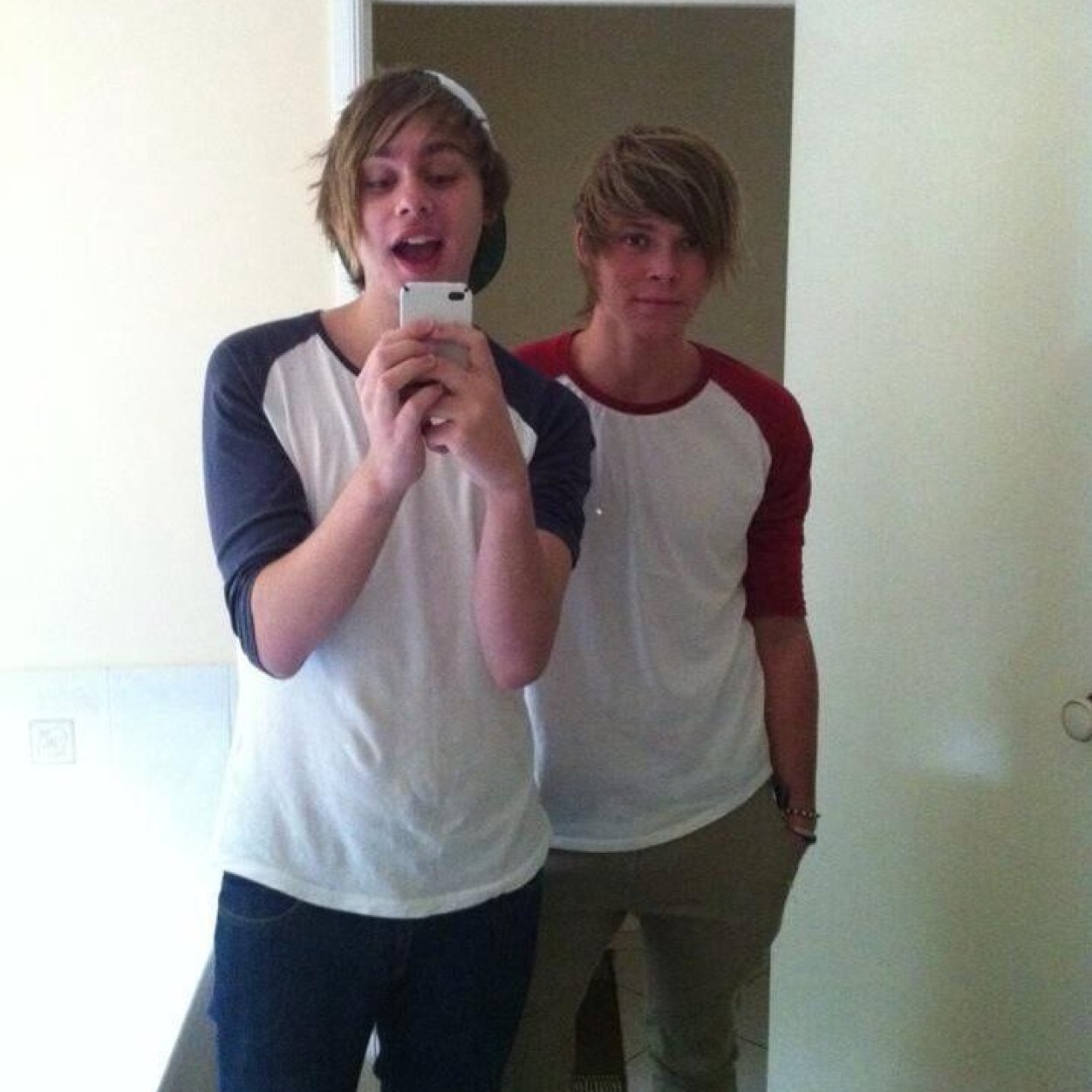 michael will follow u one day but for now blaze it 
@puke182