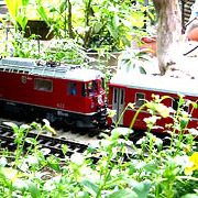 某クラウドからMaaSスタートアップの中の人になりました/趣味で庭園鉄道の建設をしていたりします。昔、Mac用フリーソフト「何かon林檎」を作っていました。 FlashAir/鉄道模型/MaaS/ワーケーション/マケイン/チラムネ/レプリコ