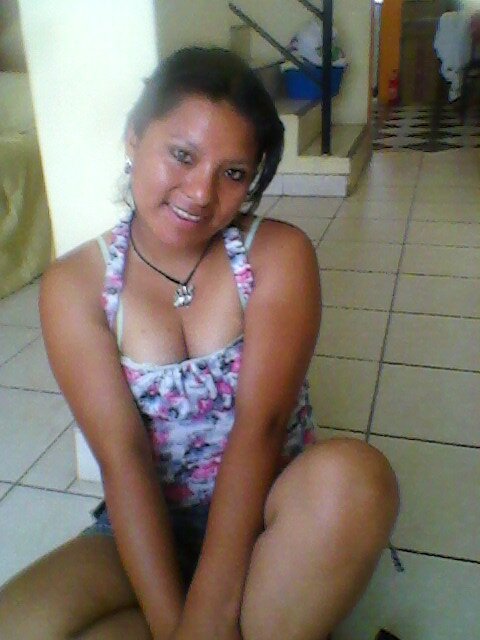 soy una chica super divertida...solo busco amistad... porque tengo mi boy friend...!!!