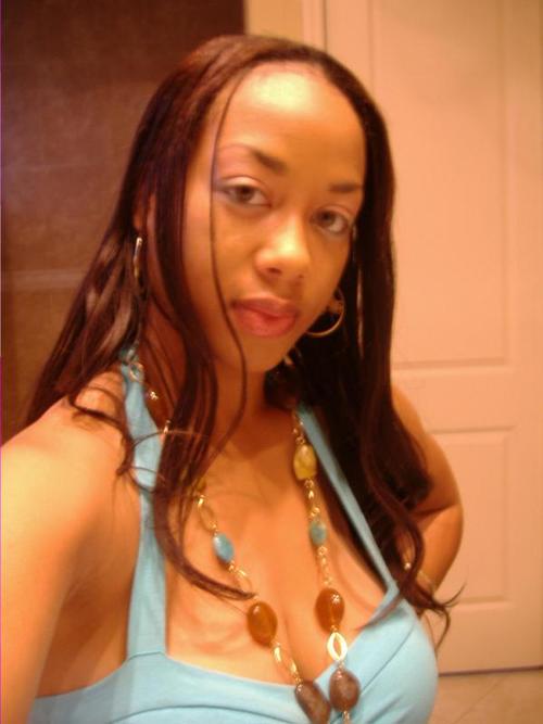 arneshiac's profile picture. Jus tryin 2 set an opposite path frm the negative ones around me...so I start w/ giving bk =-]