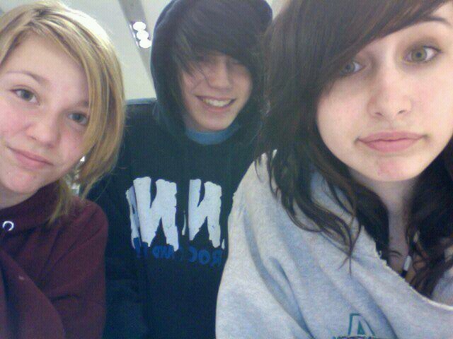 R.I.P. Kayla Marie Wright ♥ |I freaking love these Amazing bands c:|18| Bi| ♥Single♥|YouTube : joshurrawr