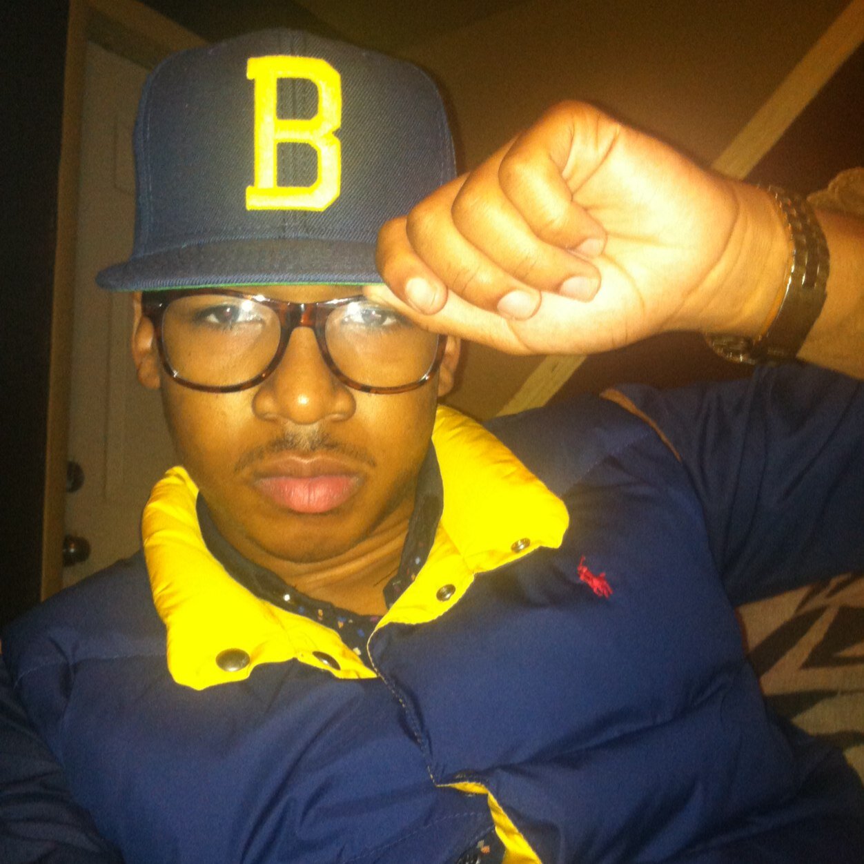 Always remember where you came from & remain you! DTLR EMPLOYEE Ima cool cat! Follow me on ig @mrgodeep_12