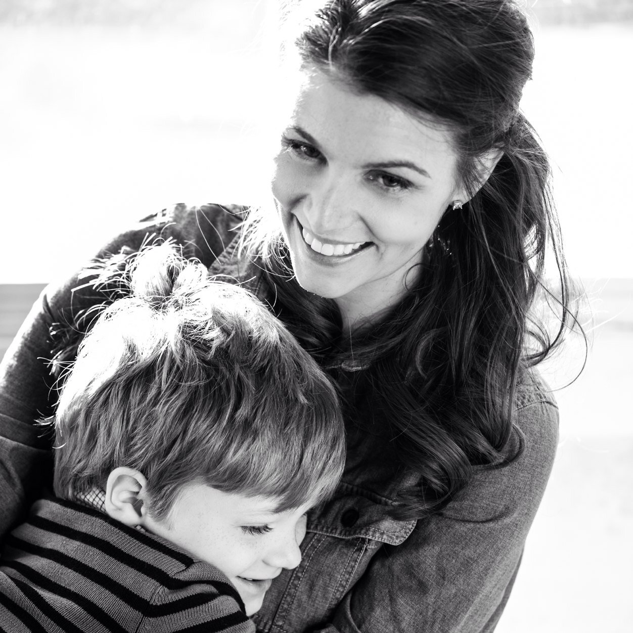 Healthcare marketing leader and digital health nerd, mom to Ben, music lover, barre instructor, and dance party enthusiast.