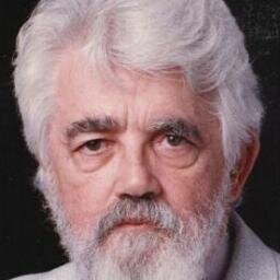 _programmr_'s profile picture. pro·gram·mer (noun): an organism that converts caffeine into code.